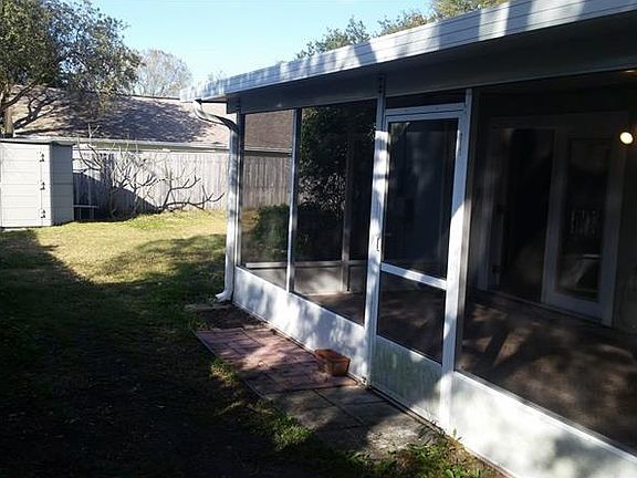 5th image of 1306 Vermont Ave