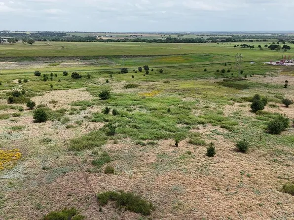 N 2700th Rd, Cyril, OK 73029