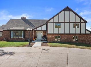 7165 Town Line ROAD, West Bend, WI 53090