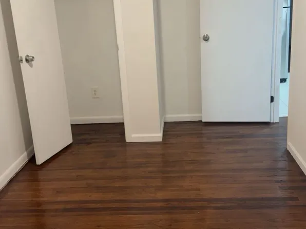 364 Huntington Avenue image 7 of 8