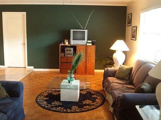 3rd image of 3344 Ellwood Ct