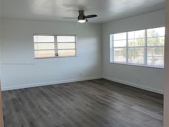 5th image of 2300 Pierce St #20