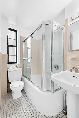 Sold by Compass | media 2