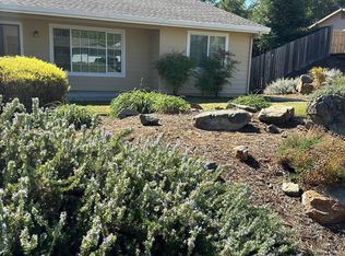 1155 Summer Ridge Ct, Auburn, CA 95603