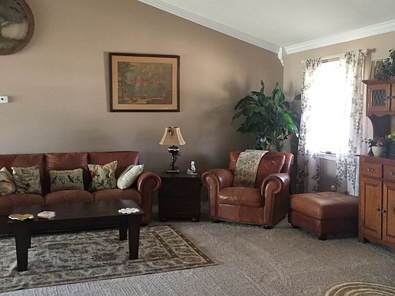 5th image of 21733 Troon Ln