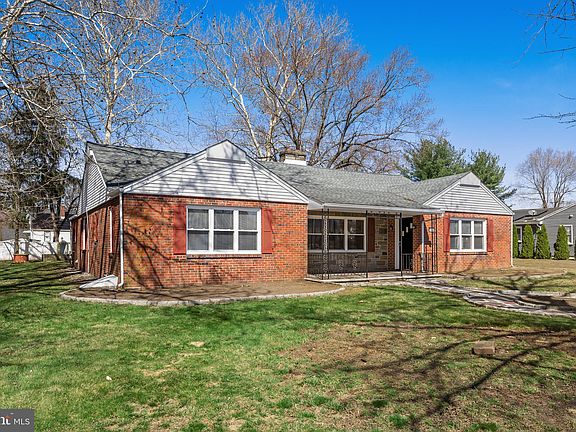 2nd image of 245 Gibbsboro Rd