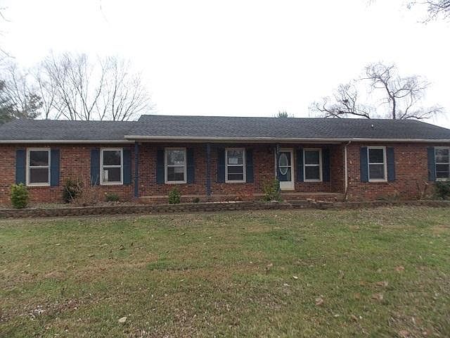 1st image of 1844 Fox Camp Ct