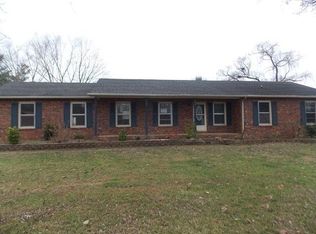1844 Fox Camp Ct, Murfreesboro, TN 37127