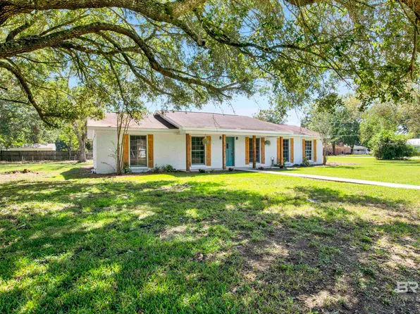 505 W 7th St, Bay Minette, AL 36507