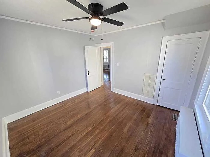 3504 Chesapeake Blvd — Photo 9