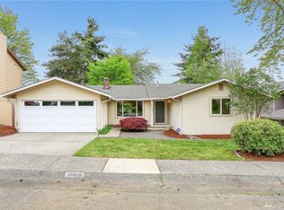 10809 158th Ct NE, Redmond, WA 98052