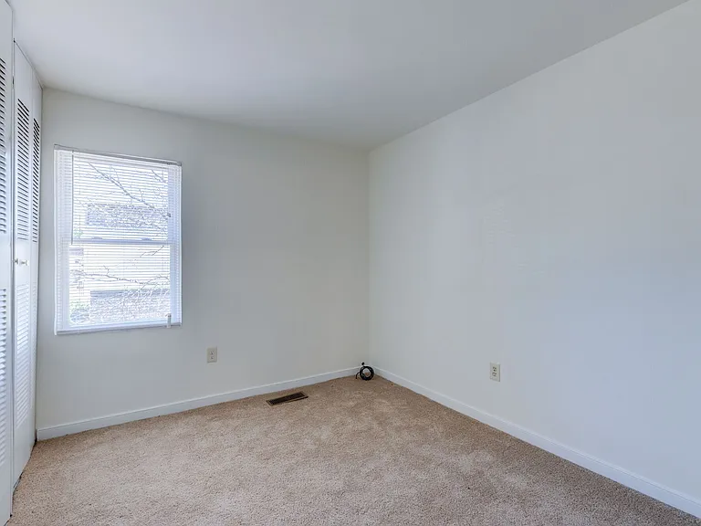 3357 Dill Ave — Photo 15