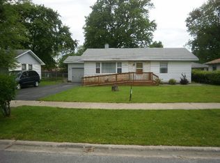 8738 Moody Ave, Oak Lawn, IL 60453