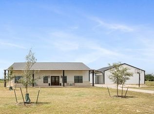 1490 Dos Hermanas Rd, Salado, TX 76571