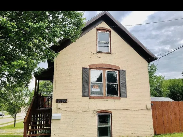 2702 Forest Ave, Two Rivers, WI 54241