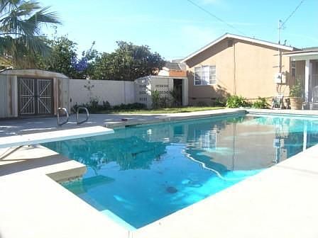 5th image of 8558 Topanga Canyon Blvd