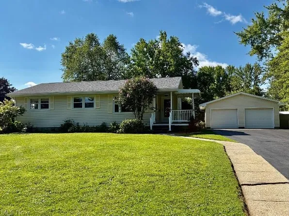 214 Susan Dr, Jefferson, OH 44047