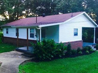4 Ballenger Rd, Carthage, TN 37030