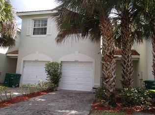6312 Landings Way, Tamarac, FL 33321