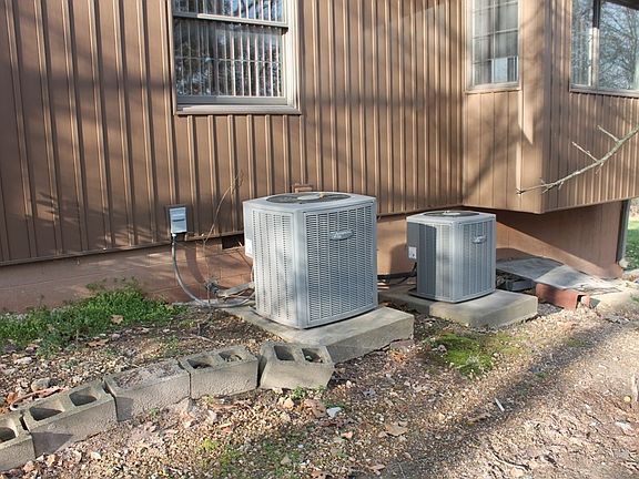 2nd image of 10324 Virden Ln