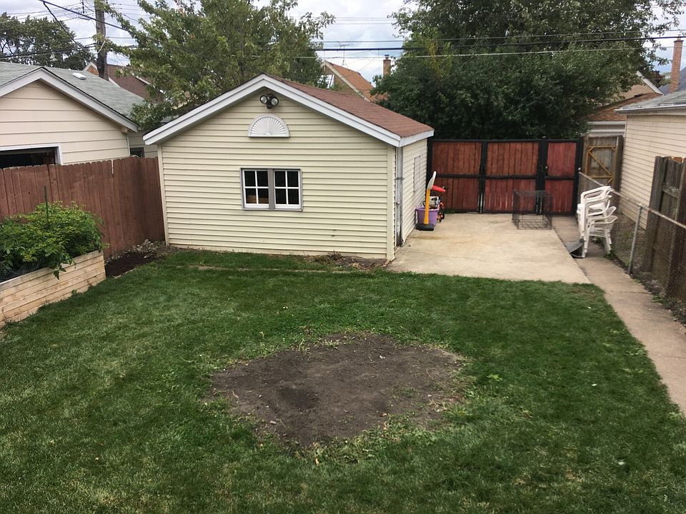 2nd image of 7131 S Homan Ave