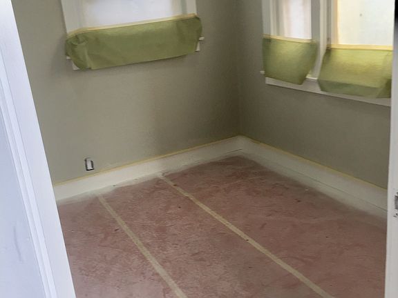 2nd image of 2642 Snowdrop St