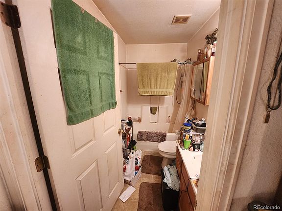 5th image of 2515 Lowell Avenue