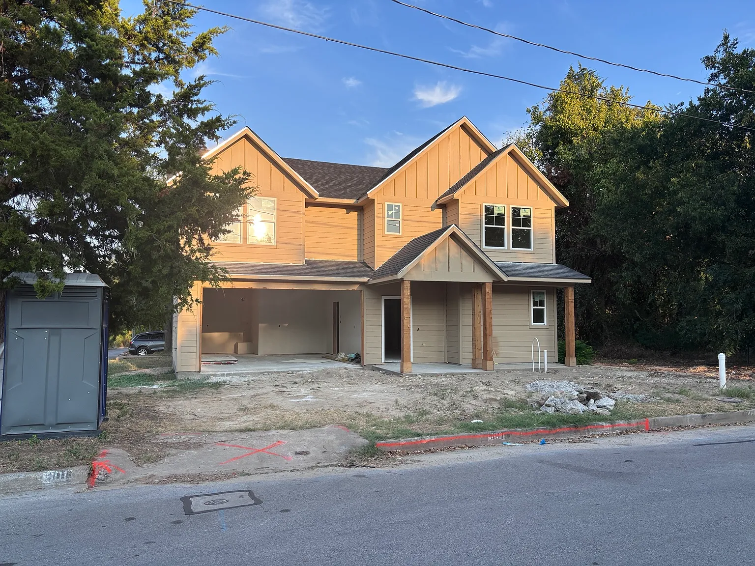 3 bed, 2.5 bath, 1785 sqft, $2,350 — Photo 3
