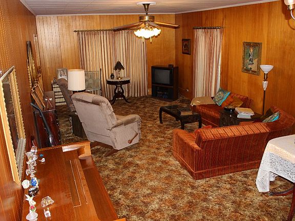 2nd image of 333 W Labadie Ave