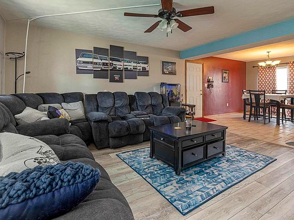 4th image of 202 Plum Ln