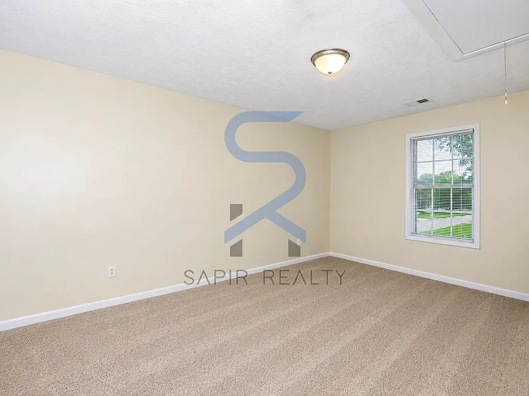9036 Ashton Rd — Photo 13