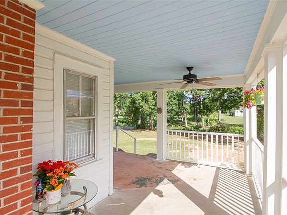 5th image of 2833 Sunset Forest Rd