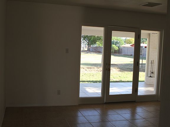 5th image of 5238 E Emile Zola Ave