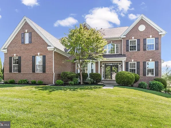 146 Candlewyck Dr, Avondale, PA 19311