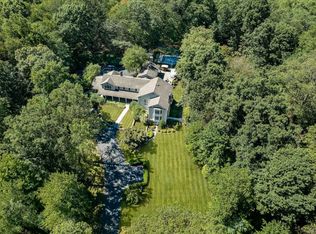 223 Michigan Rd, New Canaan, CT 06840