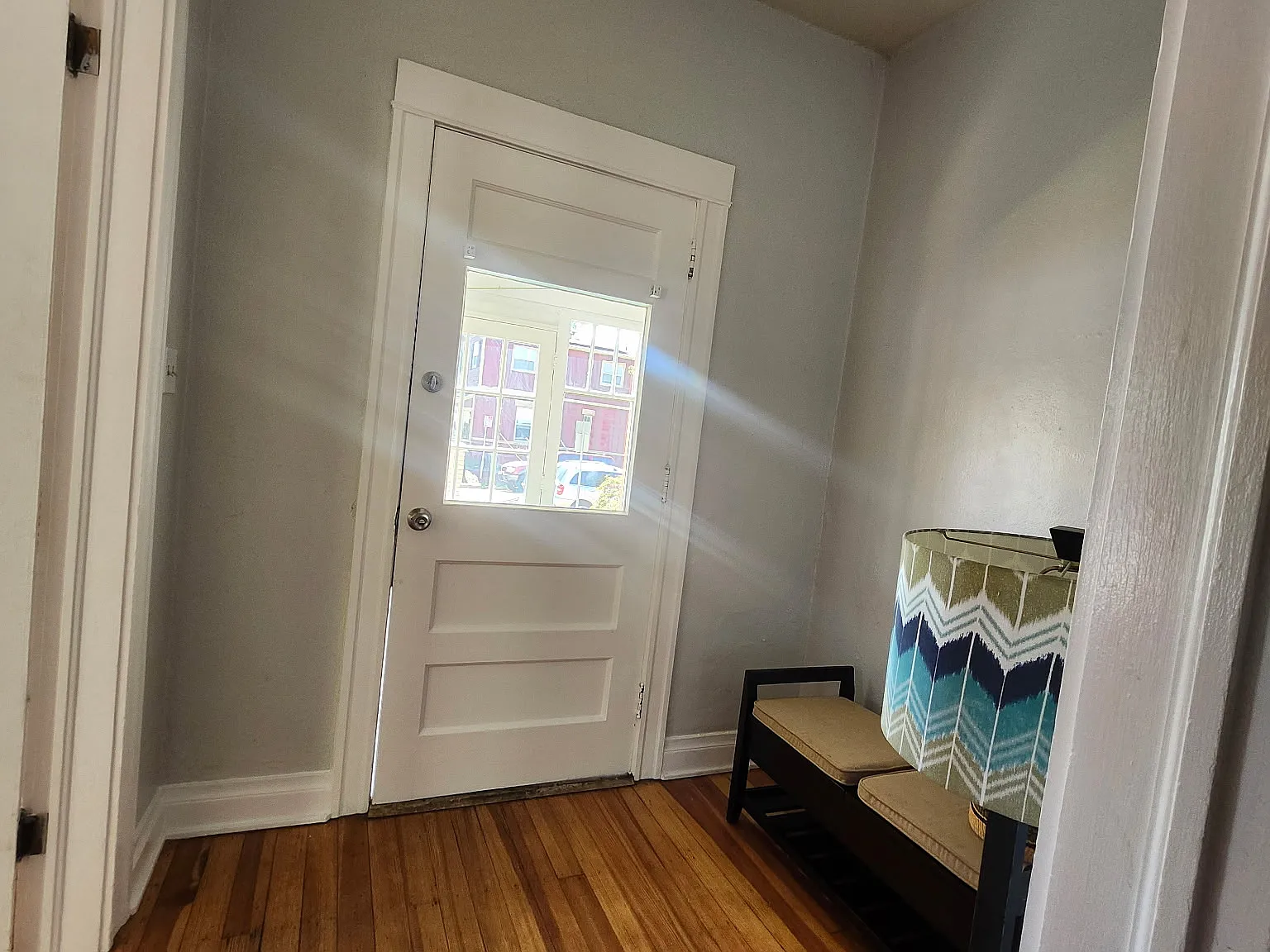 4 bed, 1350 sqft, $2,650 — Photo 4