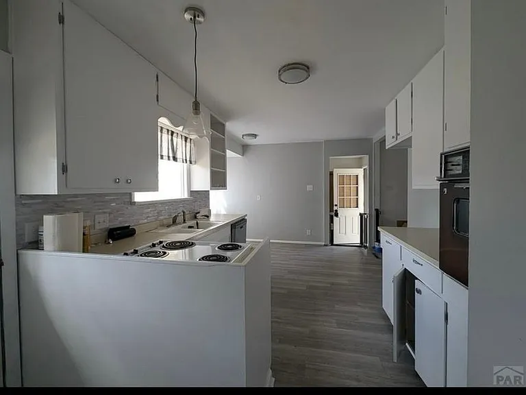 404 Homer Ave — Photo 2