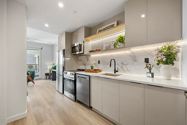 Rented by Highline Residential | media 3