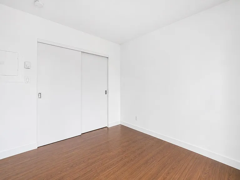 1010 Richards St #1703 — Photo 8