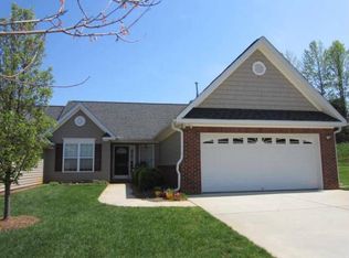 6000 Roundup Dr, Greensboro, NC 27405