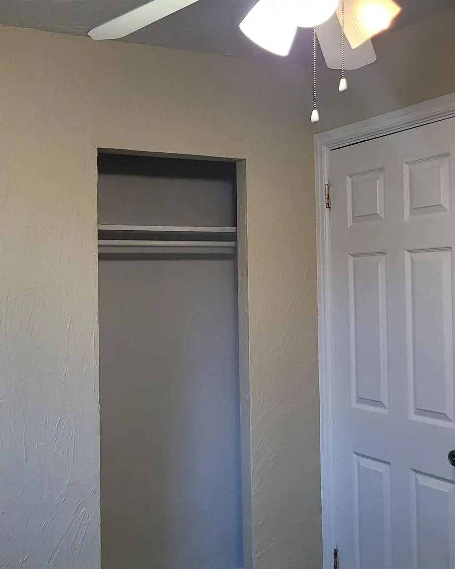 1549 Idaho Ave — Photo 2