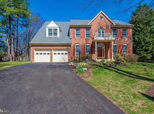 7505 Sawgrass Ter, Gaithersburg, MD 20886