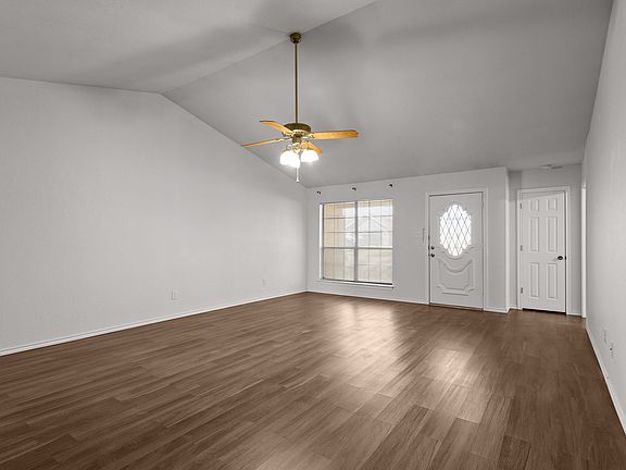2nd image of 4010 Garden Park Dr