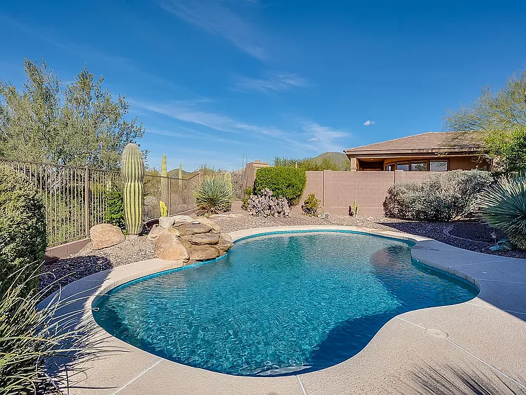 42020 N Moss Springs Rd — Photo 15