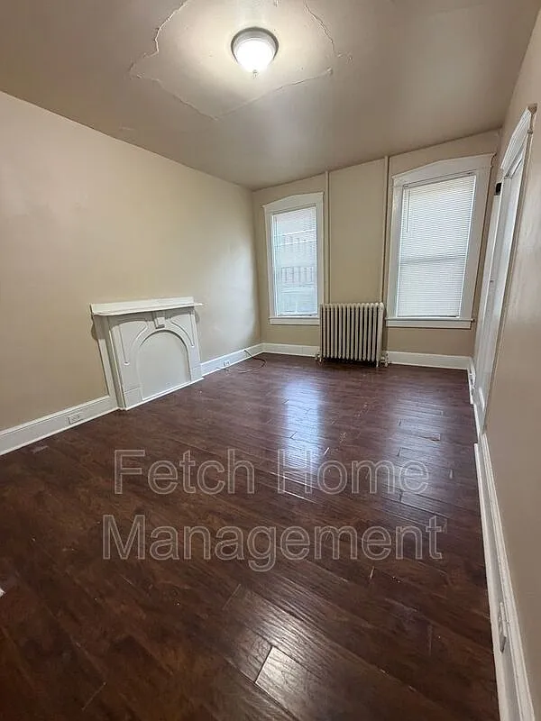 Building Photo - 34 Conestoga St #1