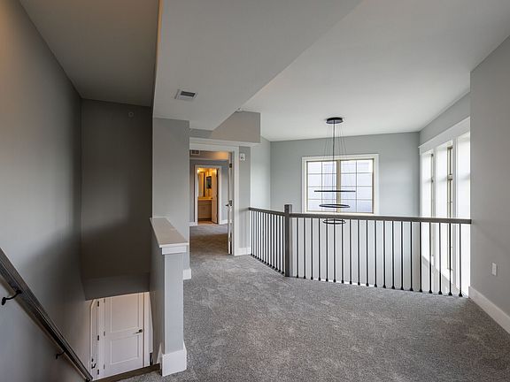 2nd image of 2 Main St #1086