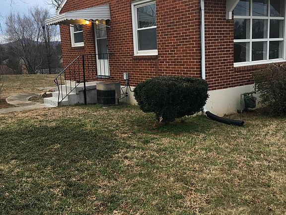 2nd image of 2404 Durham St NW