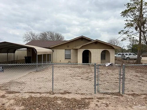 1128 N Los Ebanos Rd Photo 1