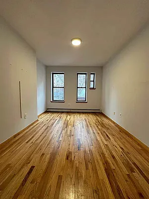 Rented by Bond New York | media 20