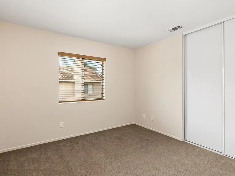 16474 Denhaven Ct — Photo 21